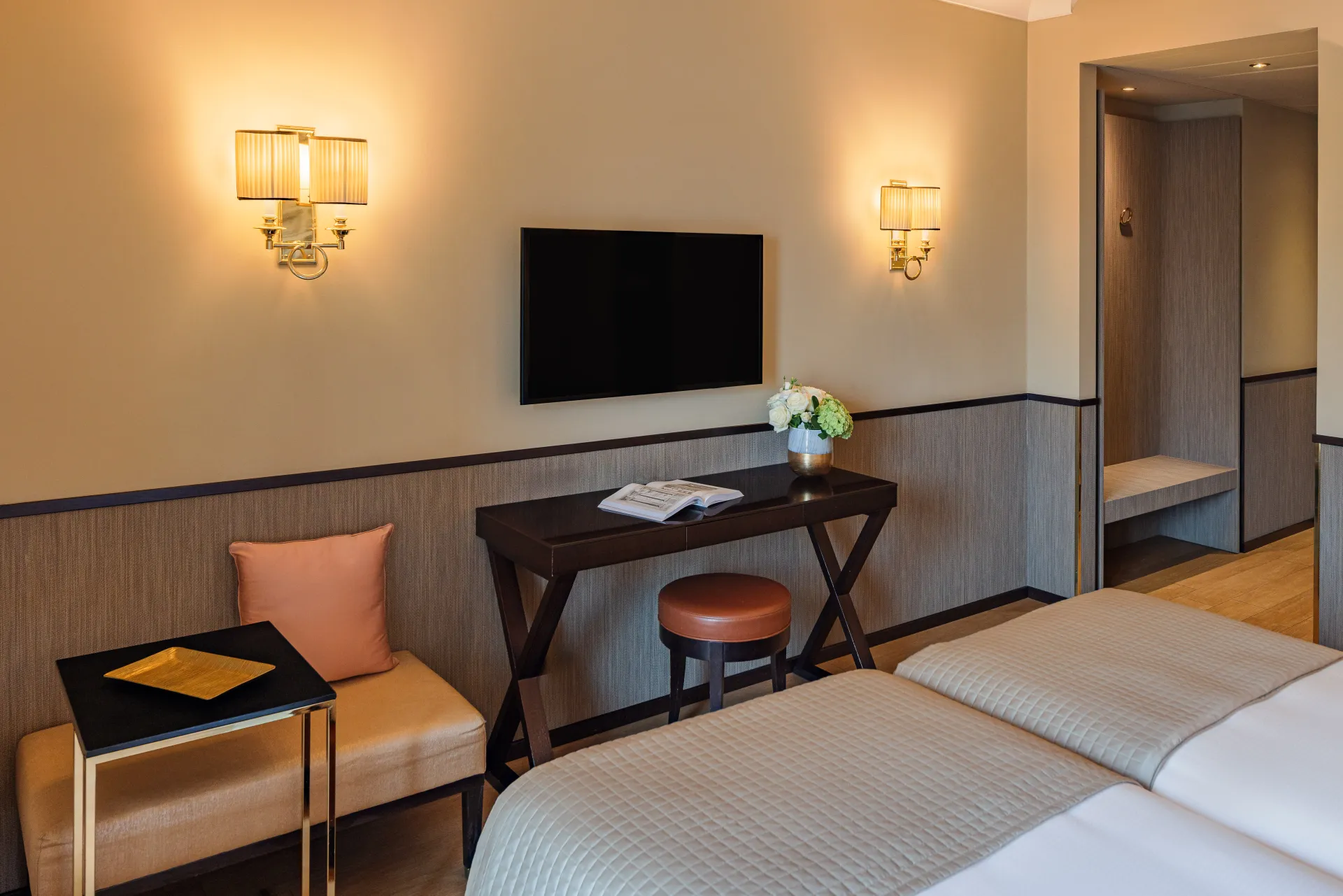 Deluxe Double or Twin Room with Balcony @ Starhotels Michelangelo Rome