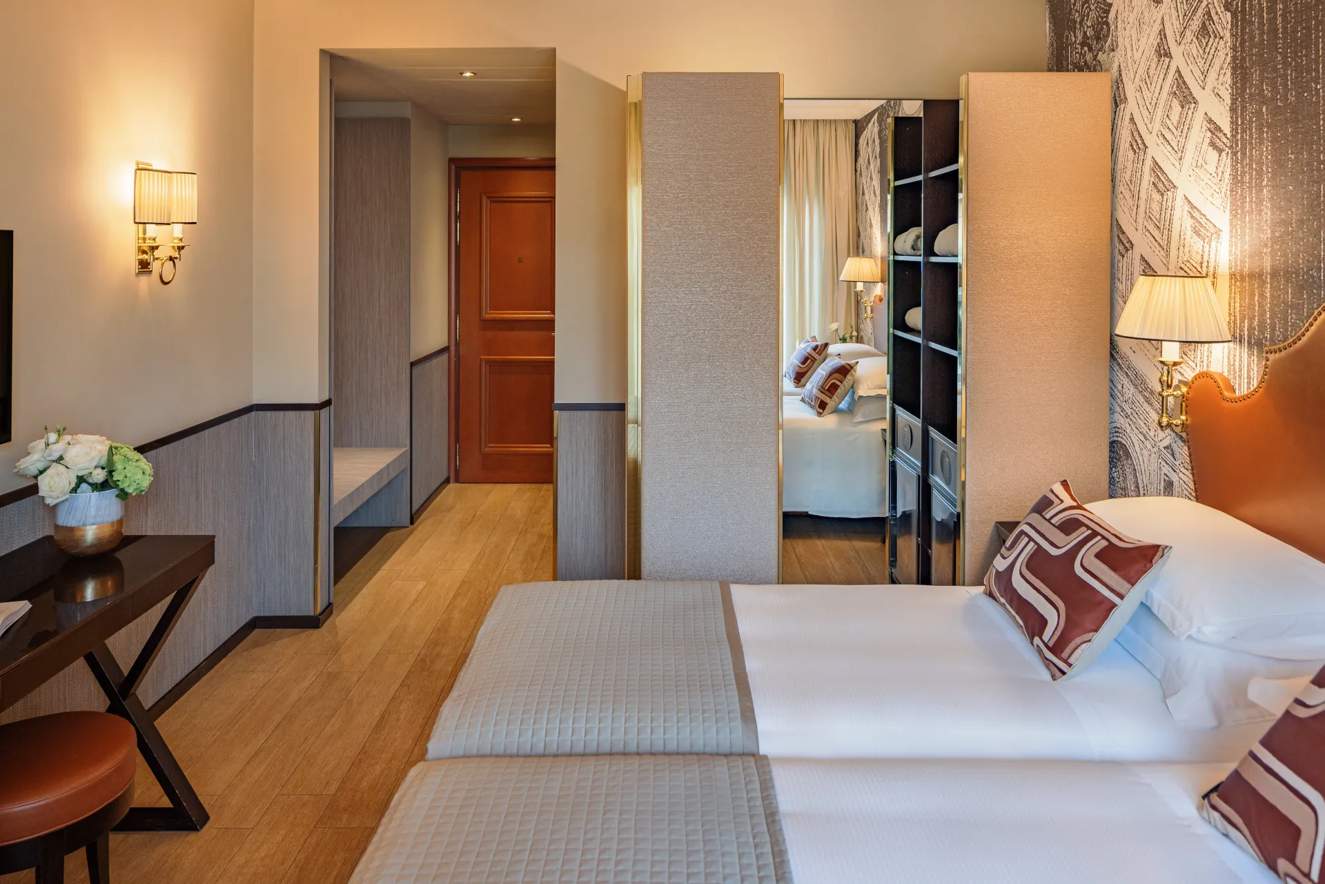 Deluxe Double or Twin Room with Balcony @ Starhotels Michelangelo Rome