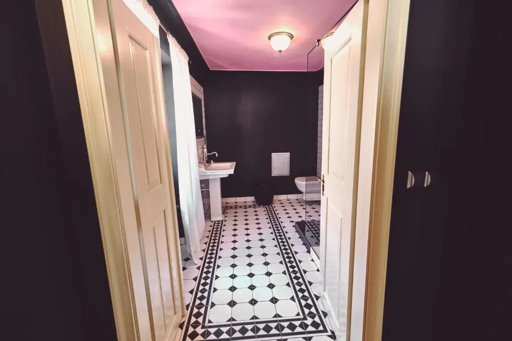 Deluxe King Room @ Domus Balthasar Boutique Hotel