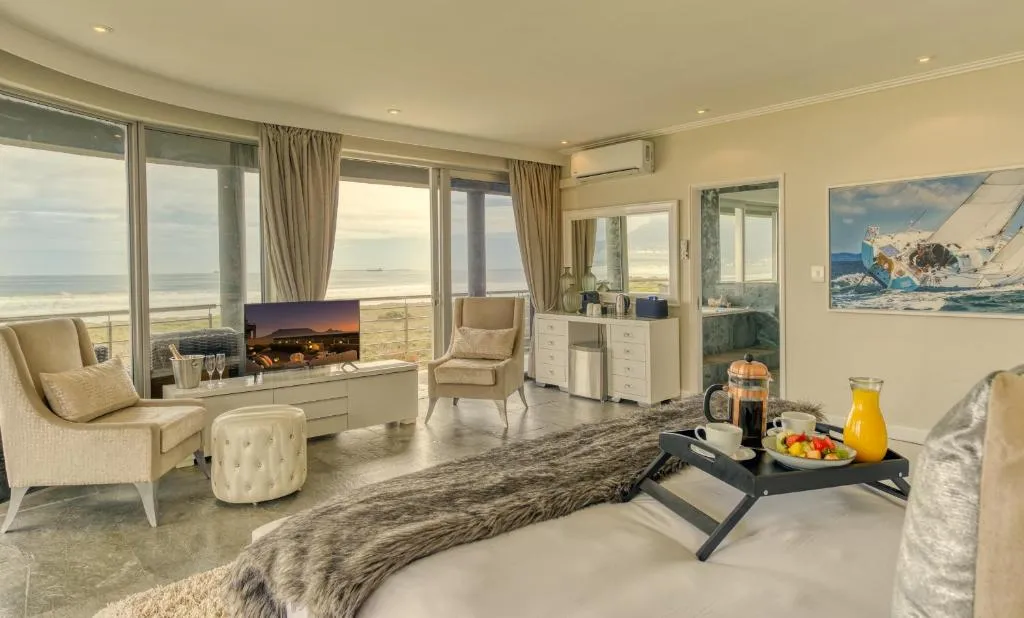 Panoramic Ocean View Suite @ Atlantic Palms