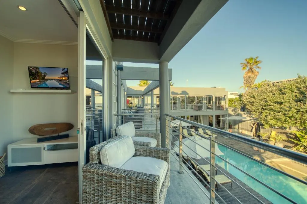 Table Mountain Room  @ Atlantic Palms